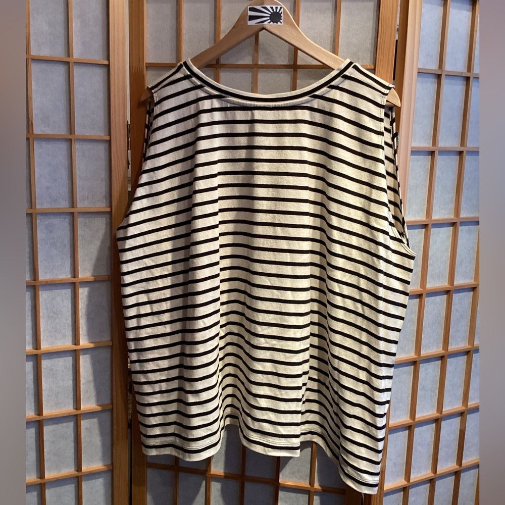 We The Free Cream and Black Striped Muscle Tee - Picture 5 of 10